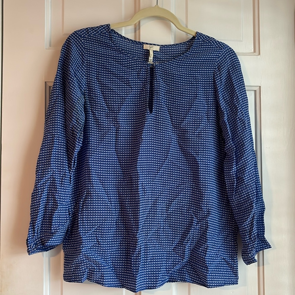EUC Joie blue print silk blouse. Size S